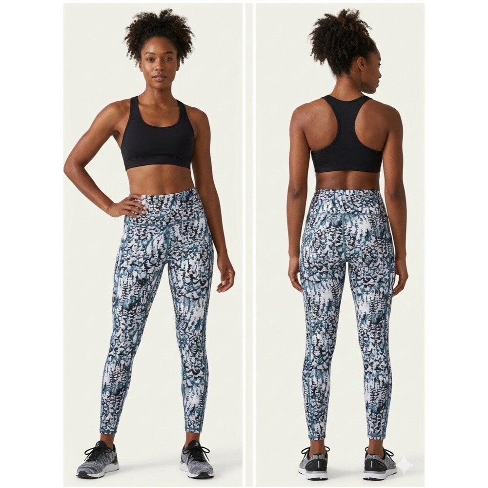 NWT GAIAM OM High Rise Pocket Capri Pockets Leggings Bright White Nature Print S